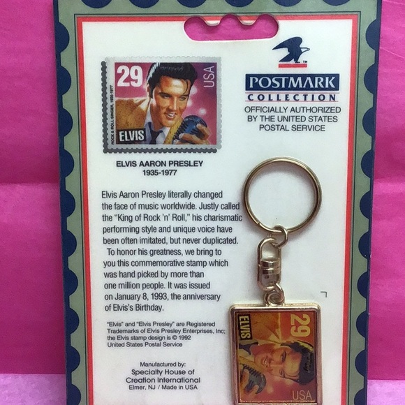 ELVIS PRESLEY POSTMARKED COLLECTION KEY CHAIN - Picture 2 of 5